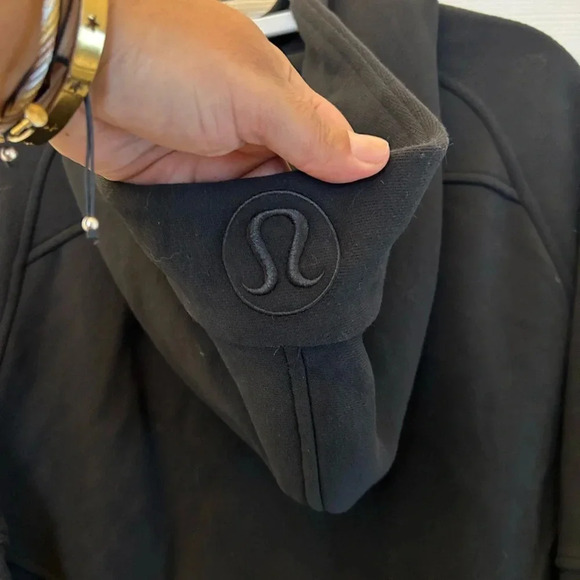 ! Lululemon Scuba Oversized Full Zip in Black XS/S - Picture 10 of 10